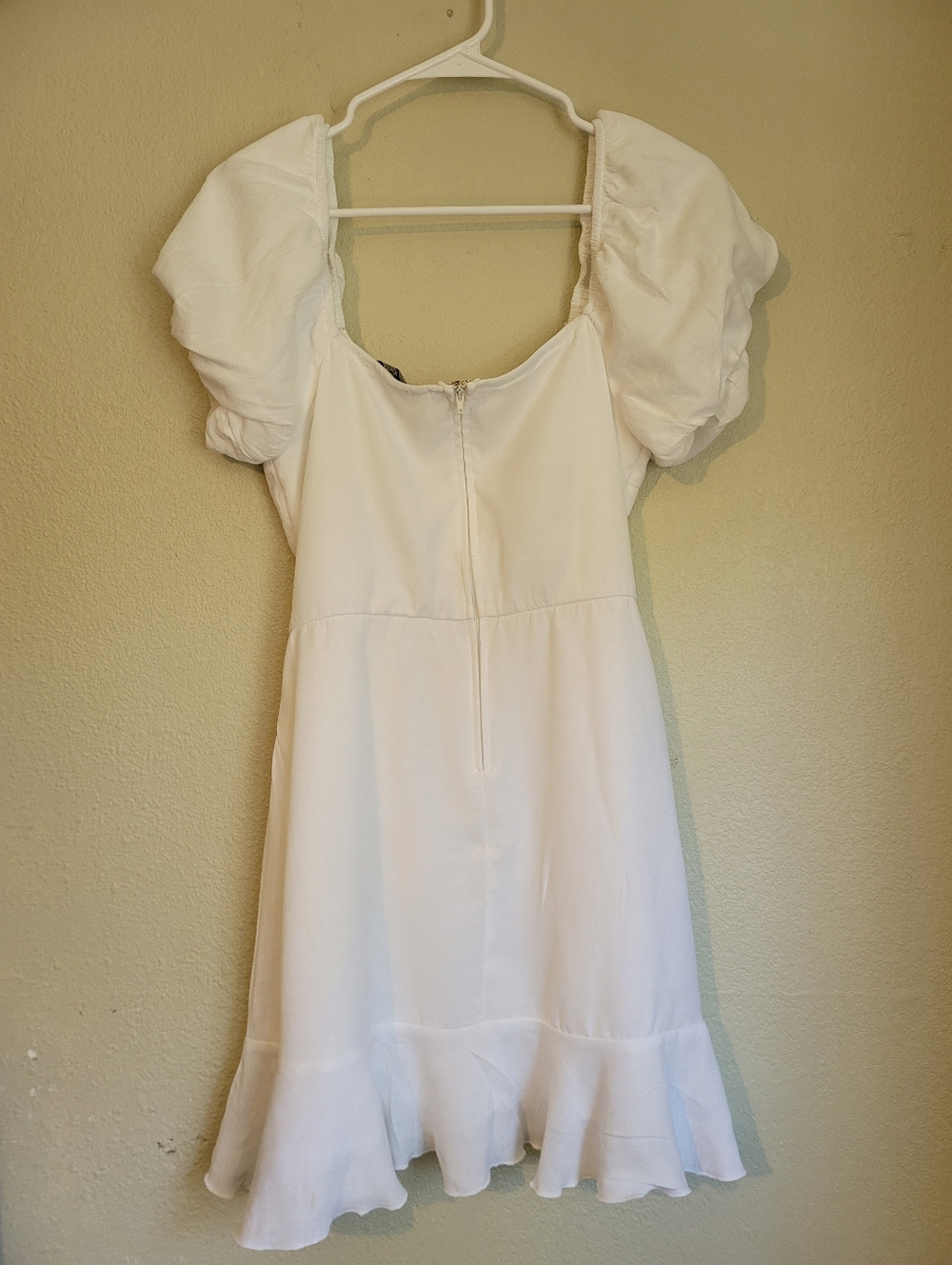 Square-Neck Puff Sleeve Wrap Mini Dress in White - Picture 3 of 10